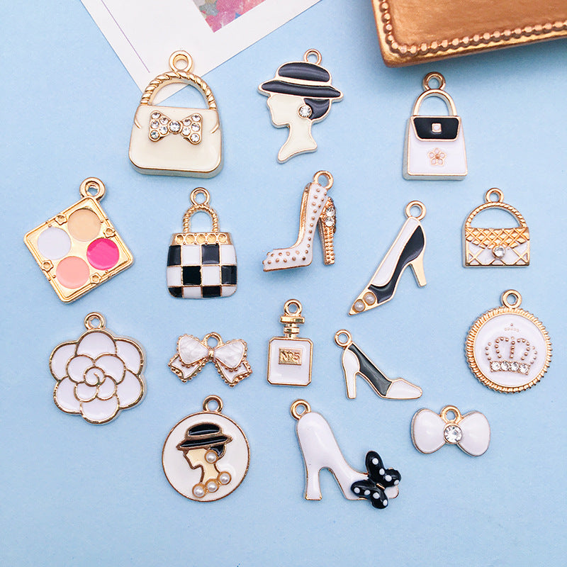 Wholesale Dripping Oil White Urban Beauty Alloy Cartoon Necklace Bracelet Pendant